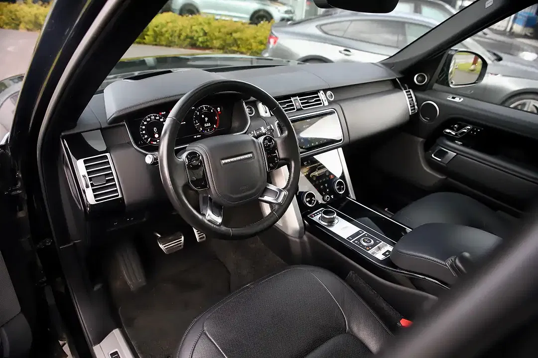 Land Rover Range Rover - Thumbnail 17