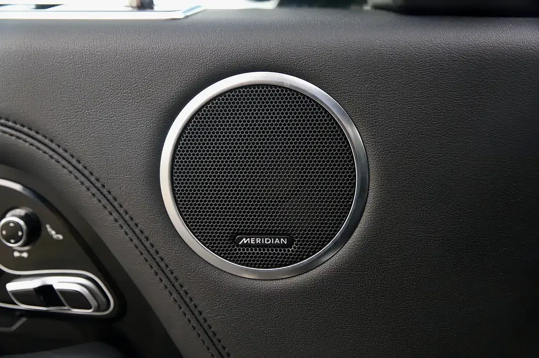 Land Rover Range Rover - Thumbnail 23