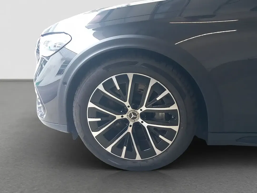 Mercedes-Benz E 300 - Thumbnail 15