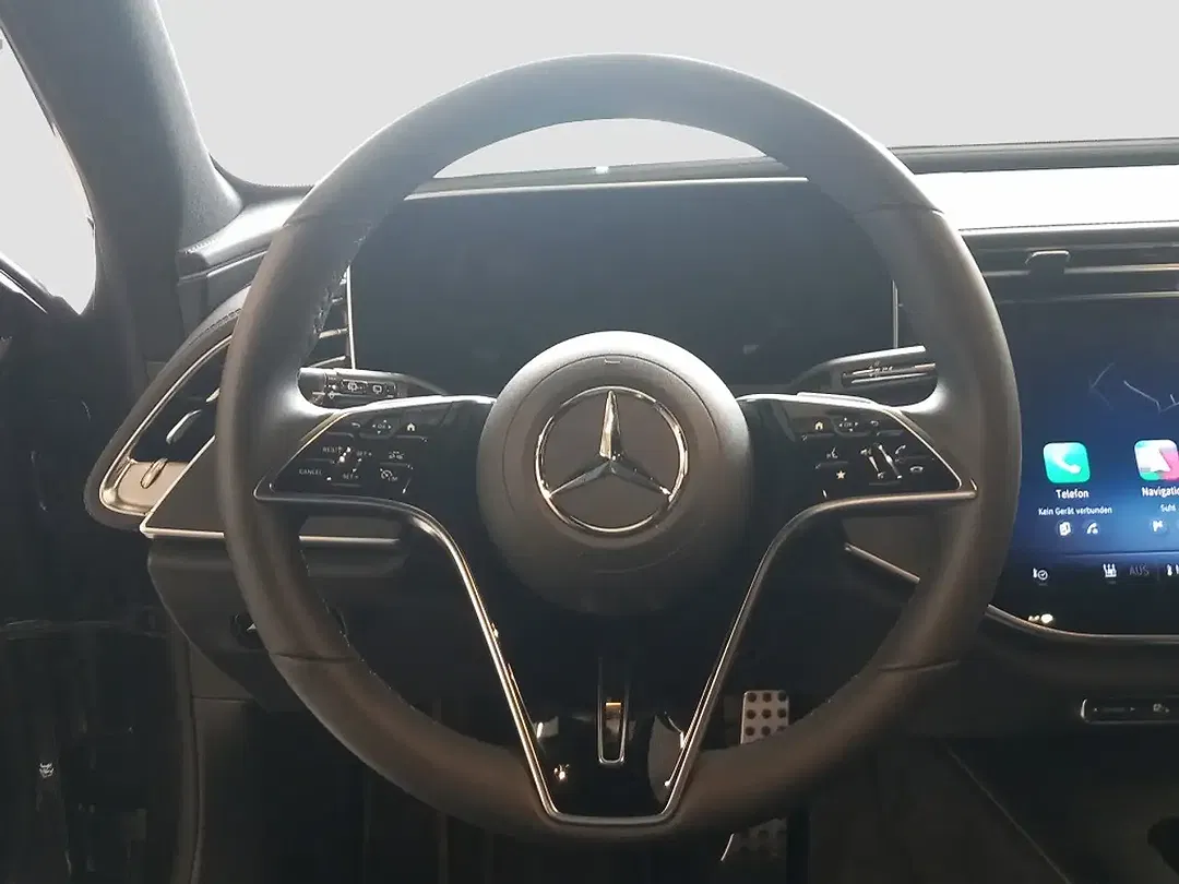 Mercedes-Benz E 300 - Thumbnail 7
