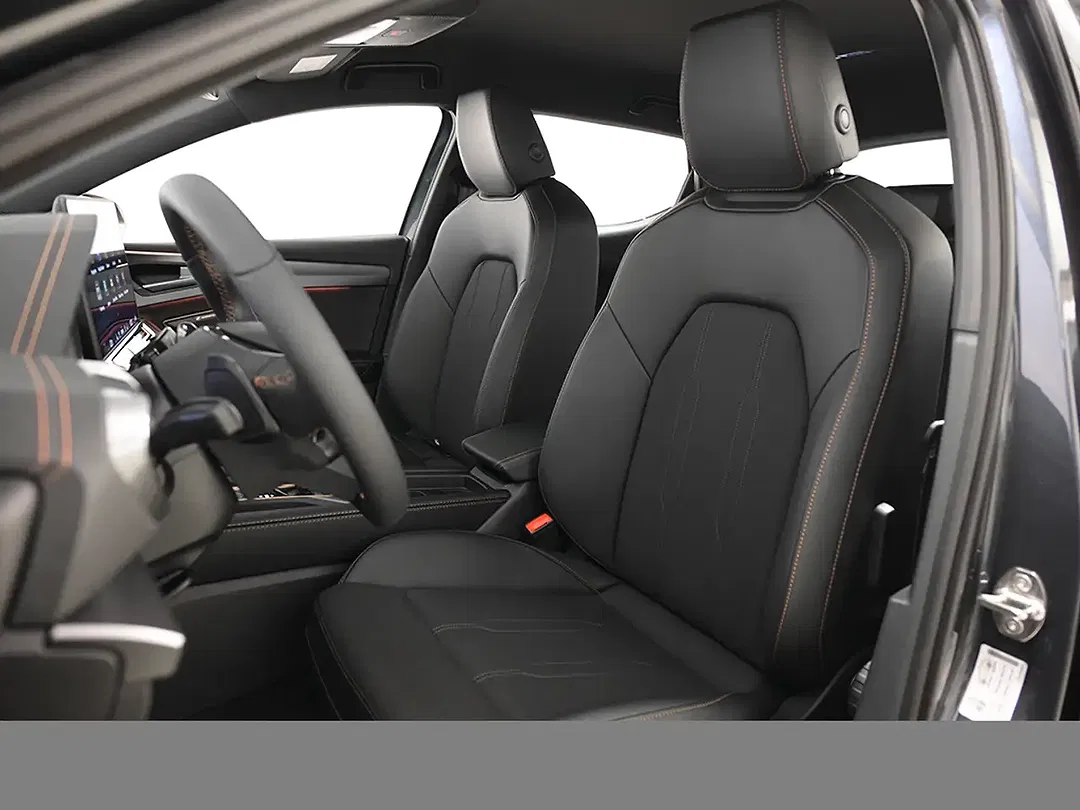 CUPRA Leon - Thumbnail 12