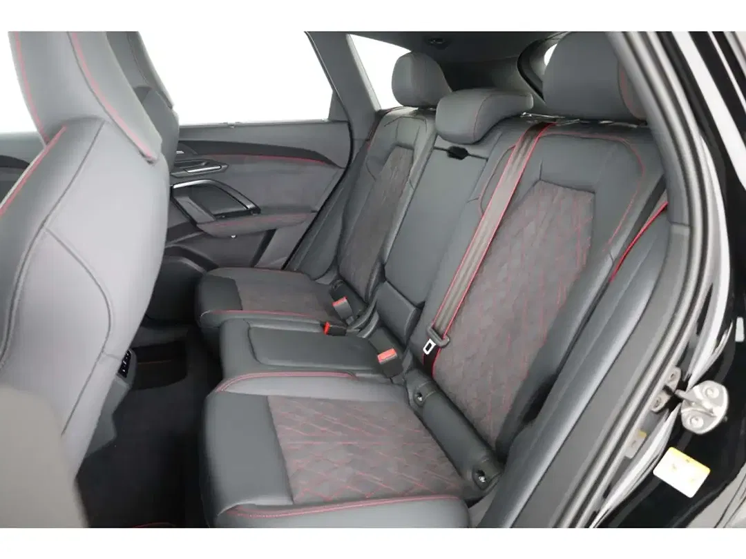 Audi Q5 - Thumbnail 10