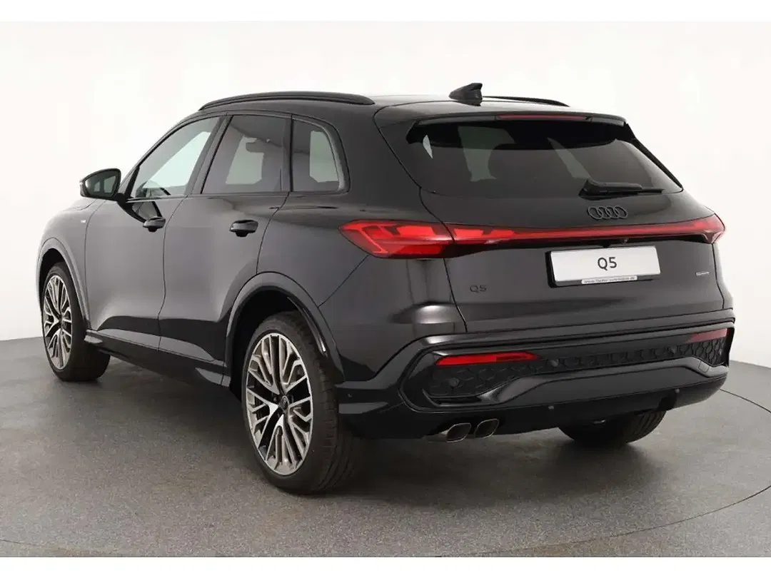 Audi Q5 - Thumbnail 3