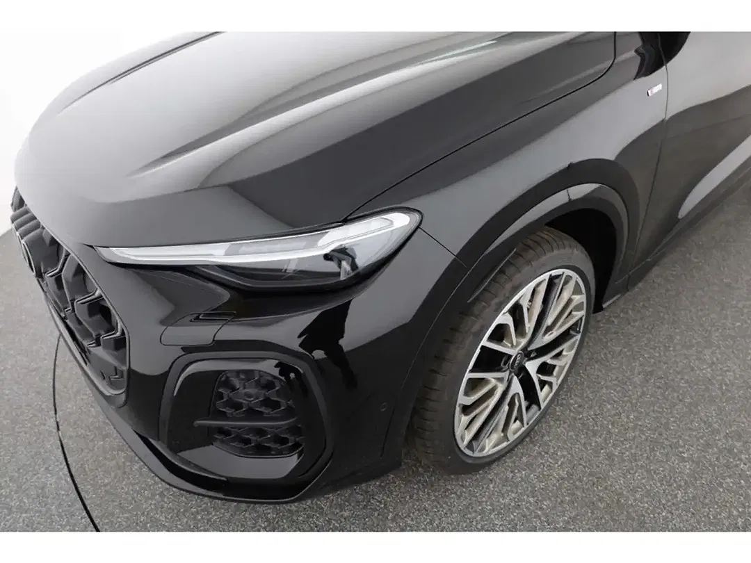 Audi Q5 - Thumbnail 6