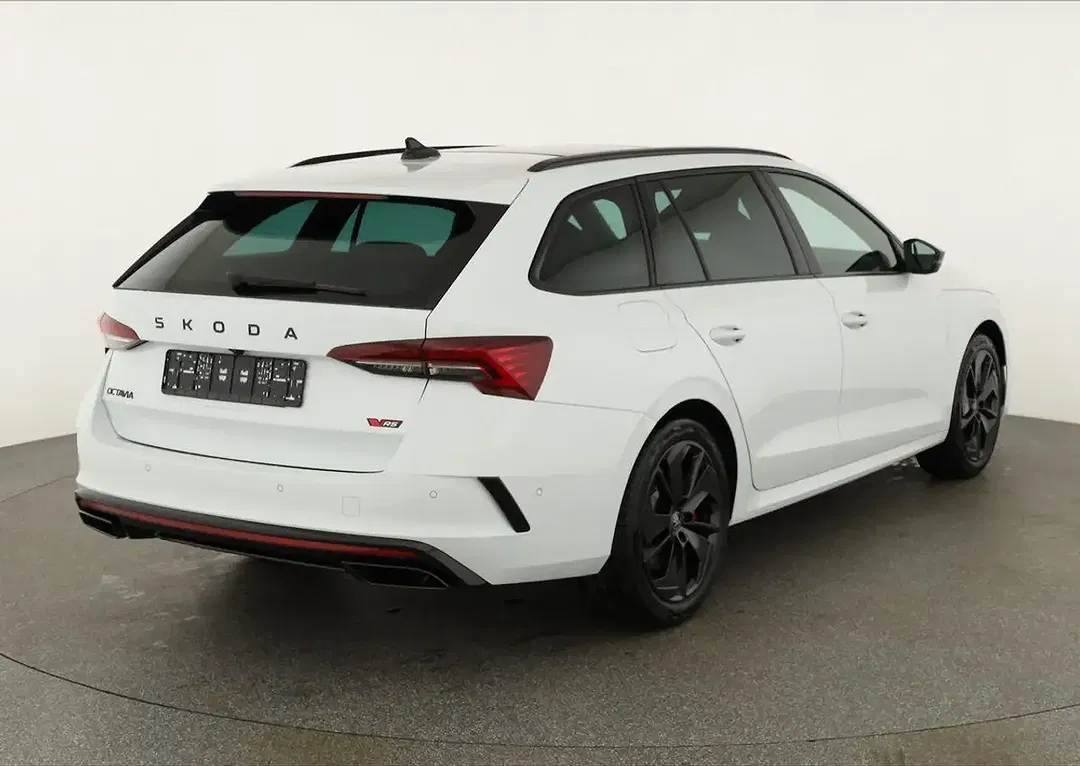 Skoda Octavia - Thumbnail 2
