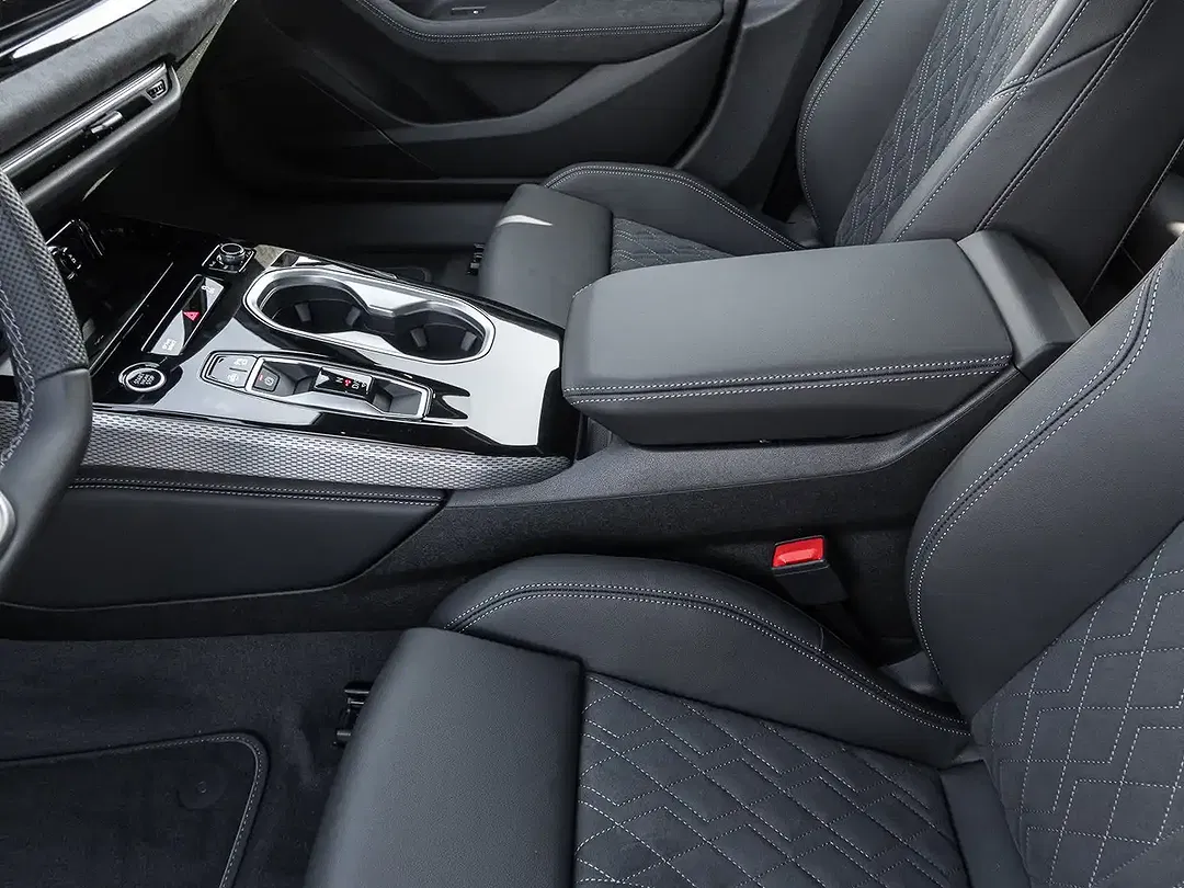 Audi A6 - Thumbnail 13