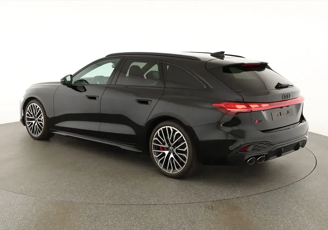 Audi S5 - Thumbnail 4