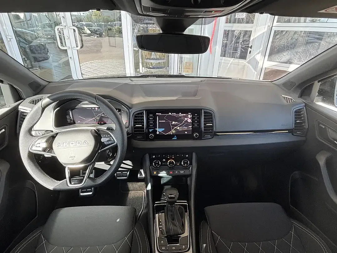 Skoda Karoq - Thumbnail 5