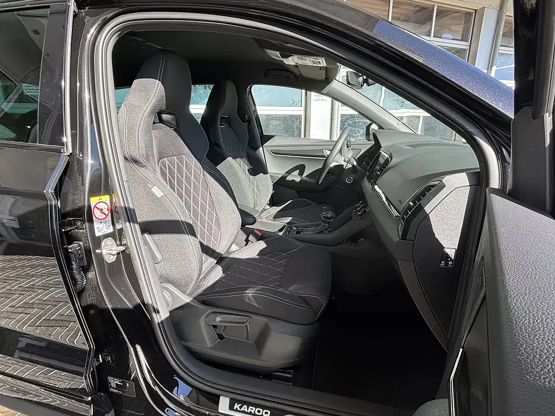 Skoda Karoq - Thumbnail 8