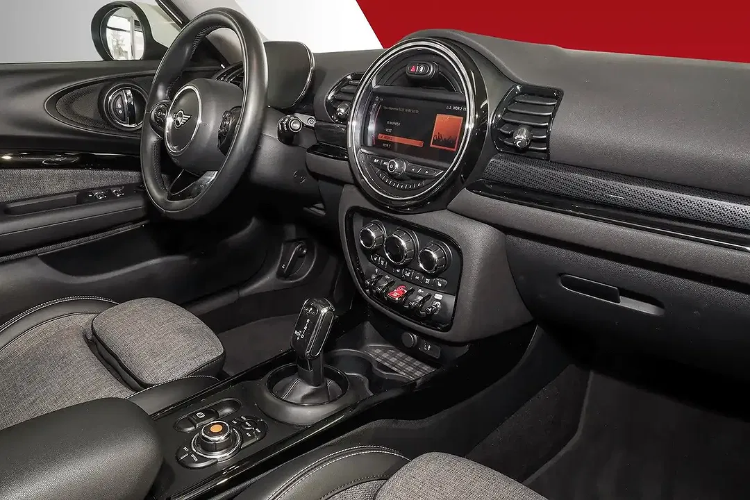 MINI Cooper Clubman - Thumbnail 8