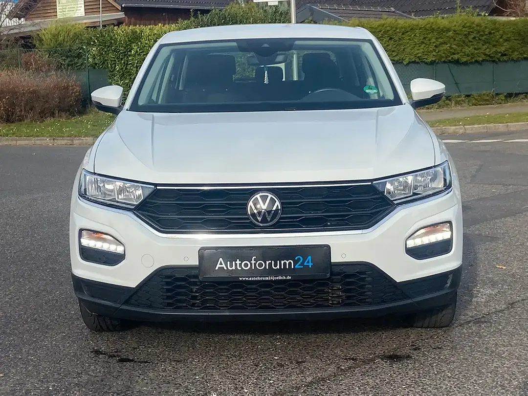 Volkswagen T-Roc - Thumbnail 8