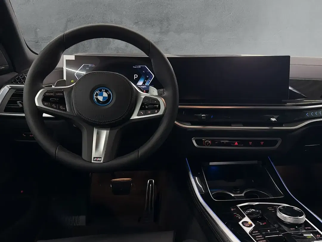 BMW X5 - Thumbnail 10