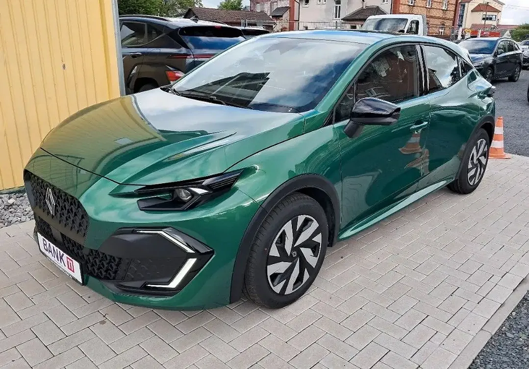 Renault Clio - Thumbnail 8