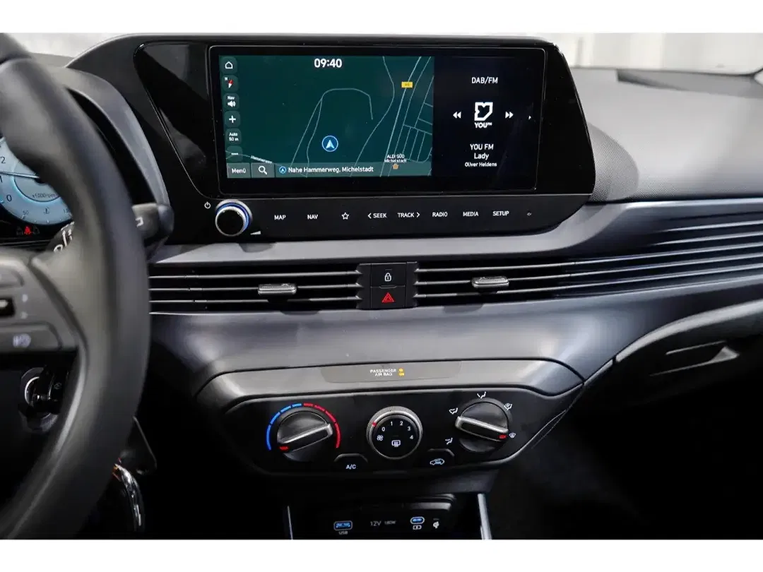Hyundai i20 - Thumbnail 9