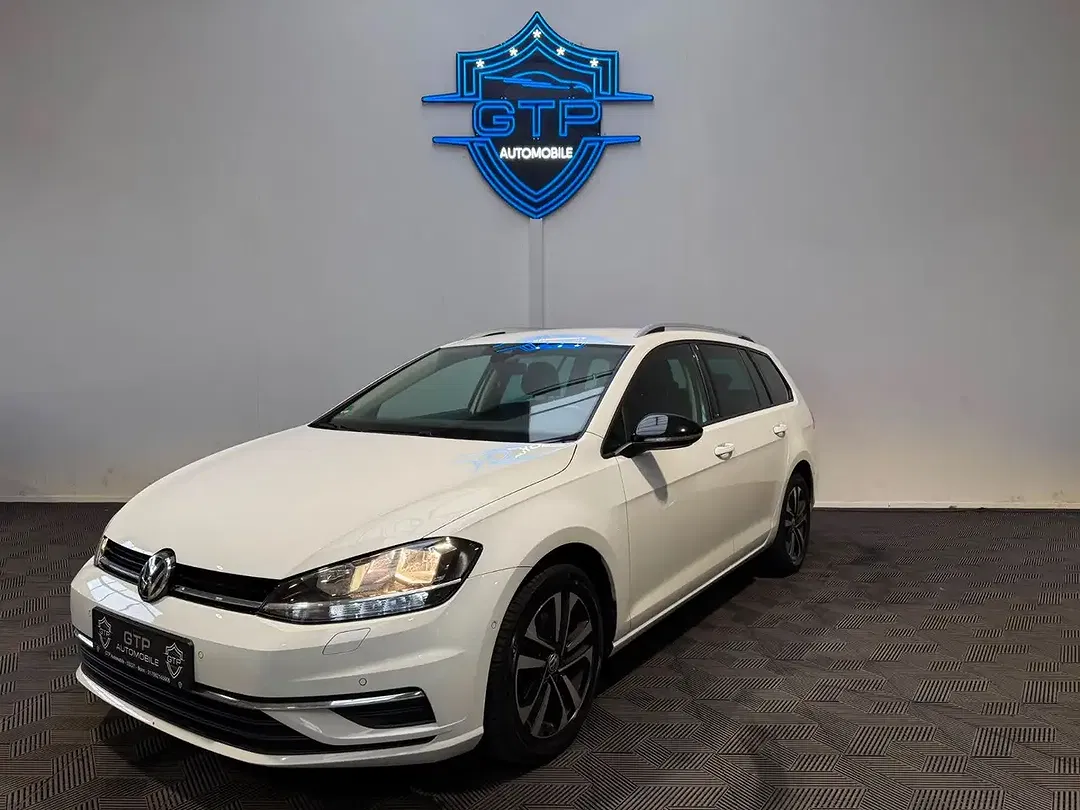 Volkswagen Golf IQ.Drive
