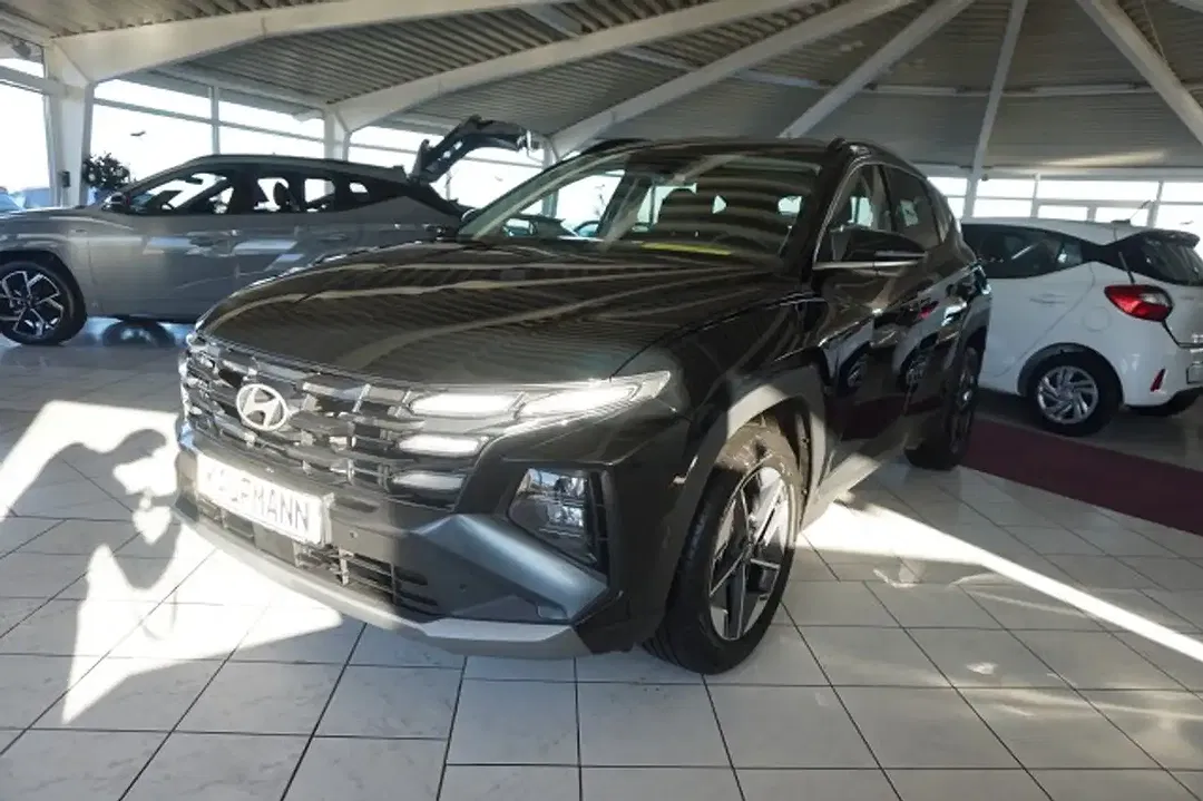 Hyundai TUCSON - Thumbnail 2