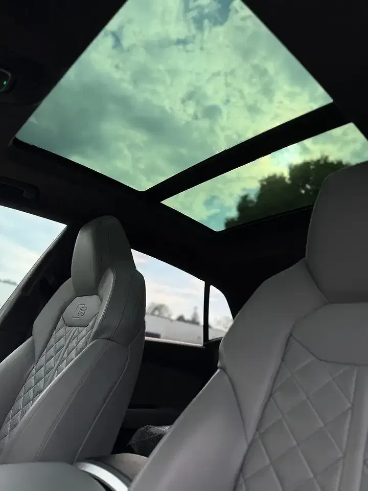 Audi SQ8 - Thumbnail 13