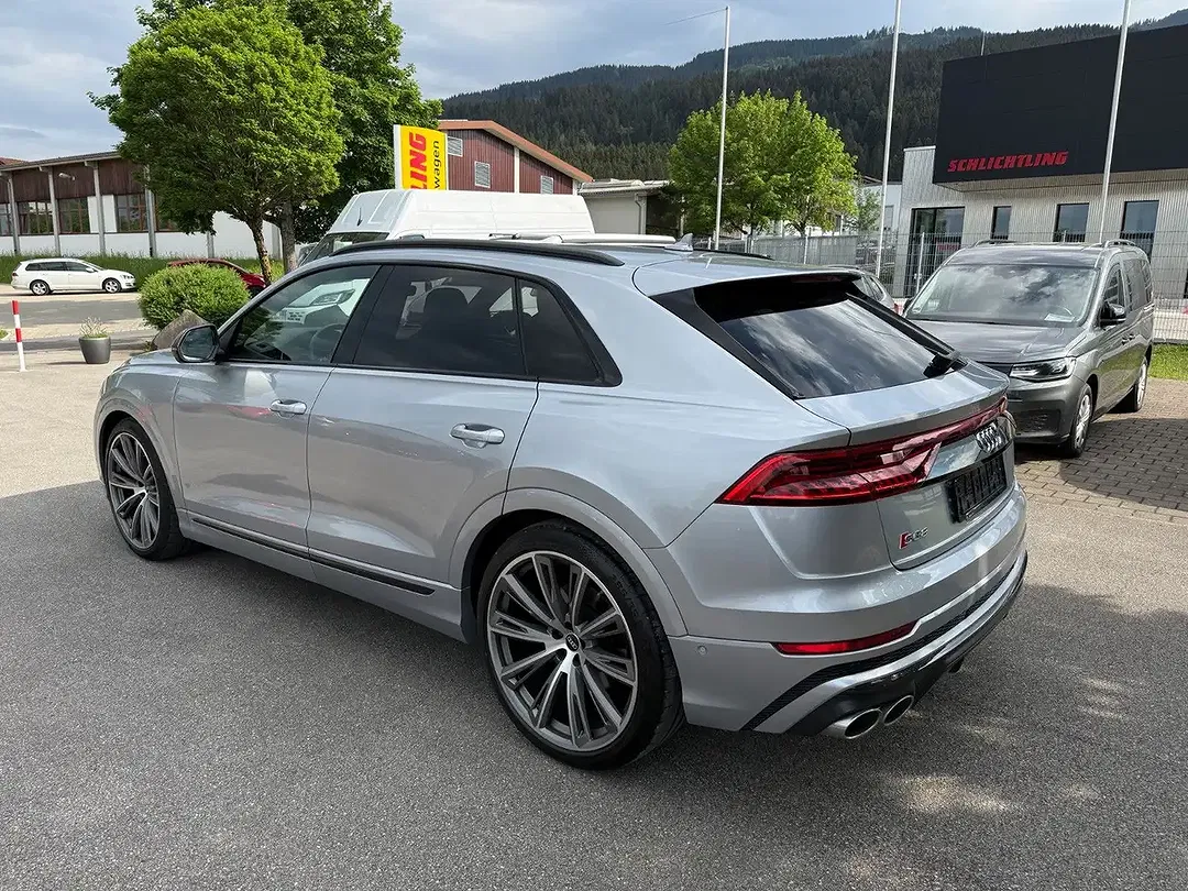 Audi SQ8 - Thumbnail 4