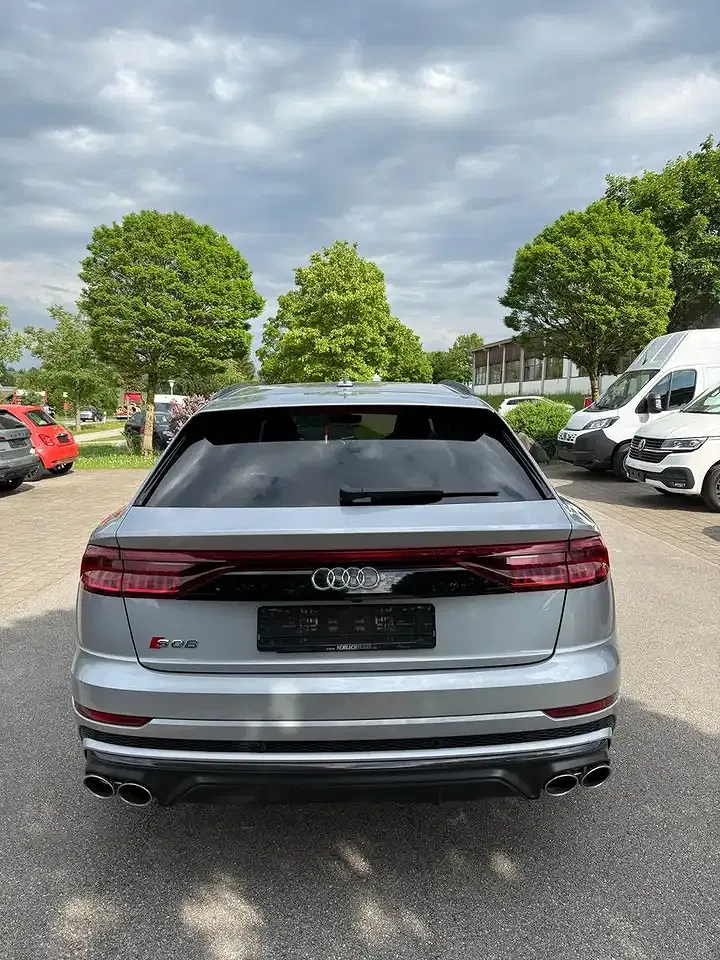Audi SQ8 - Thumbnail 5