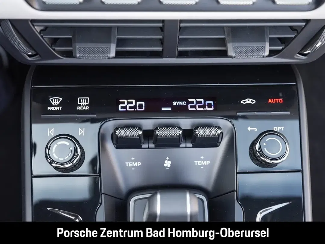 Porsche 992 - Thumbnail 22