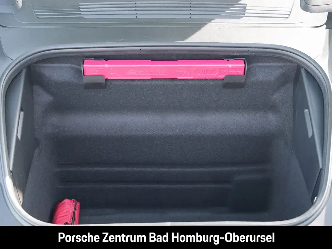 Porsche 992 - Thumbnail 27