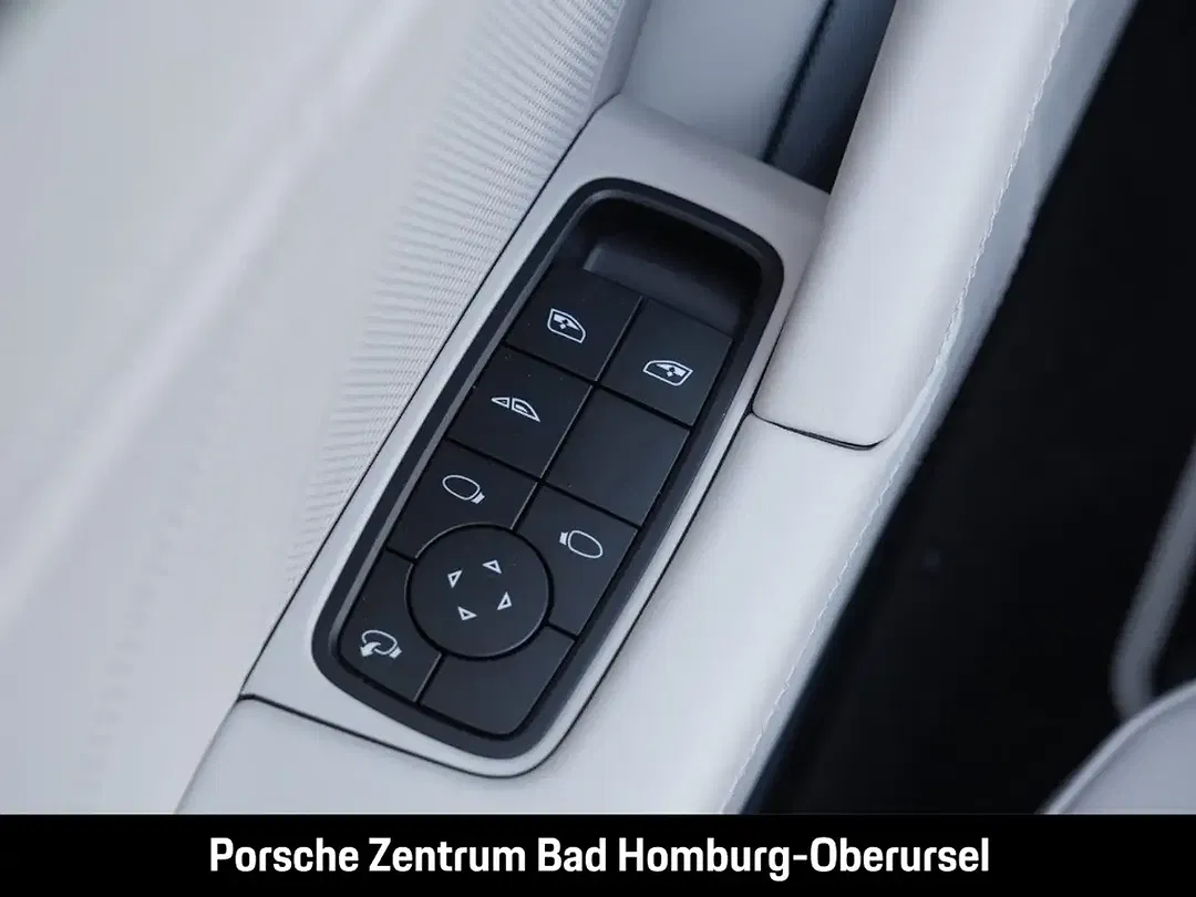 Porsche 992 - Thumbnail 31