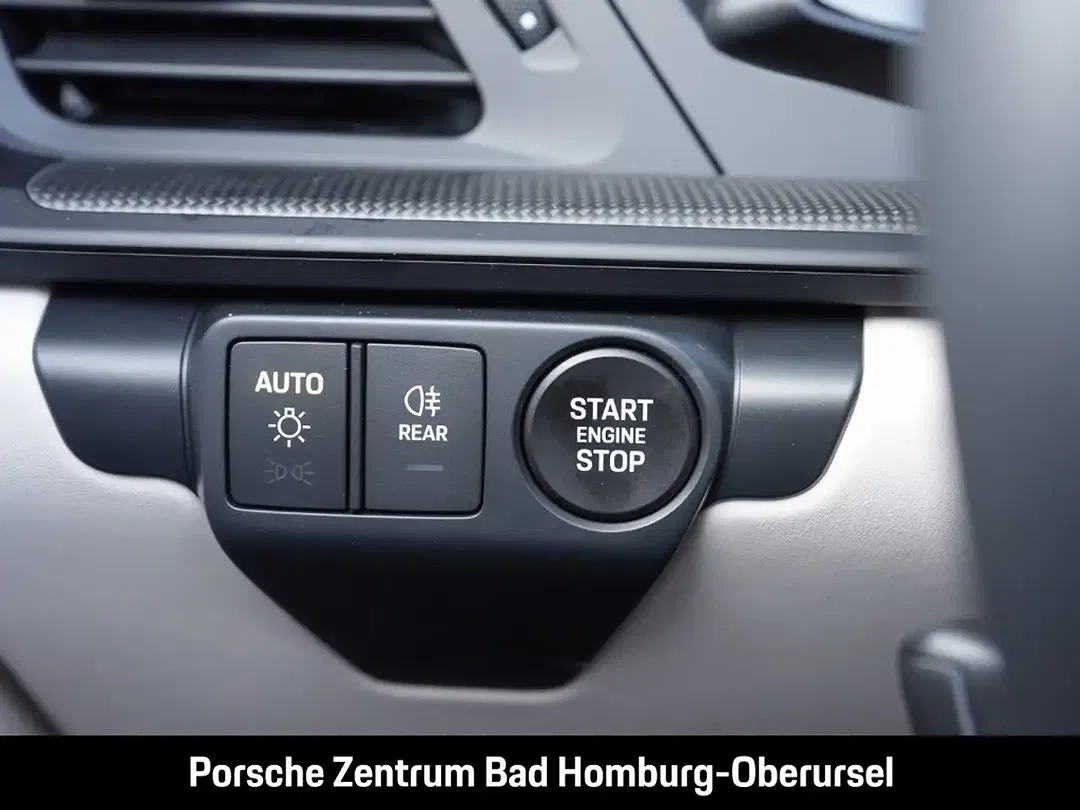 Porsche 992 - Thumbnail 34