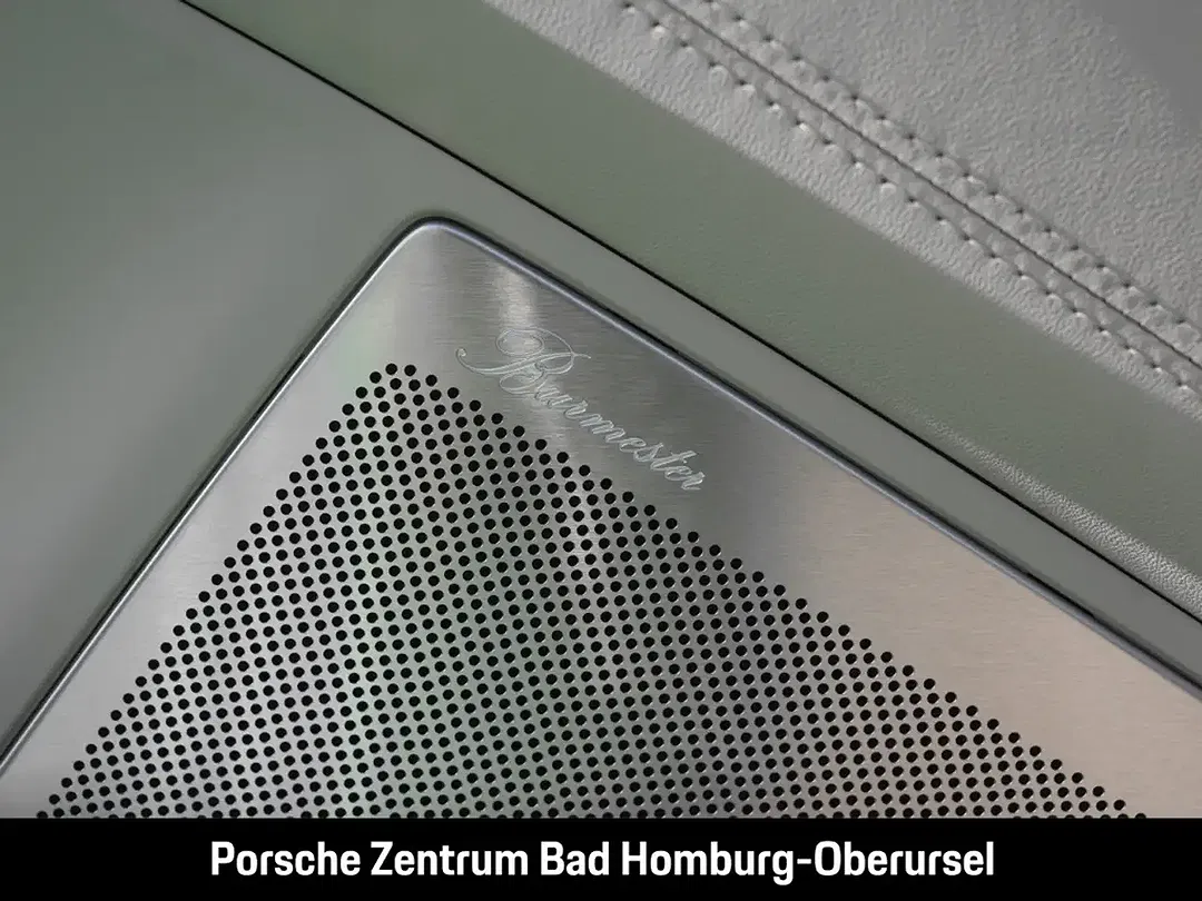 Porsche 992 - Thumbnail 35