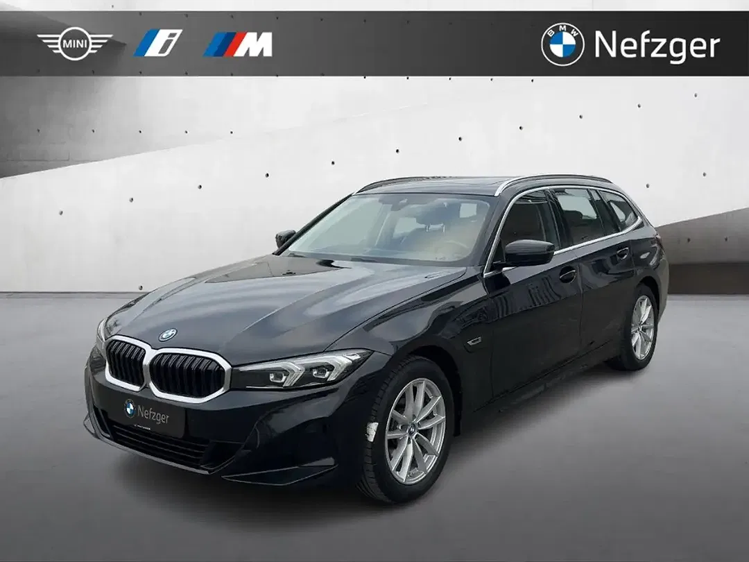 BMW 320 - Thumbnail 1