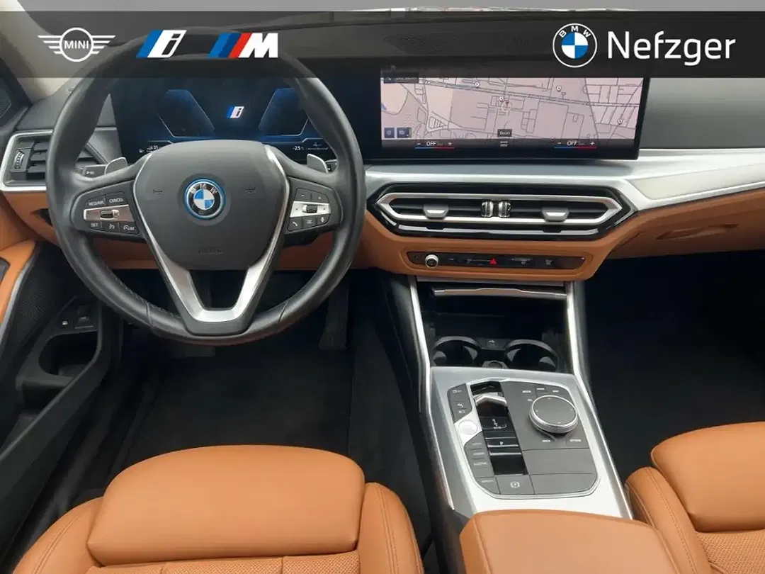 BMW 320 - Thumbnail 10