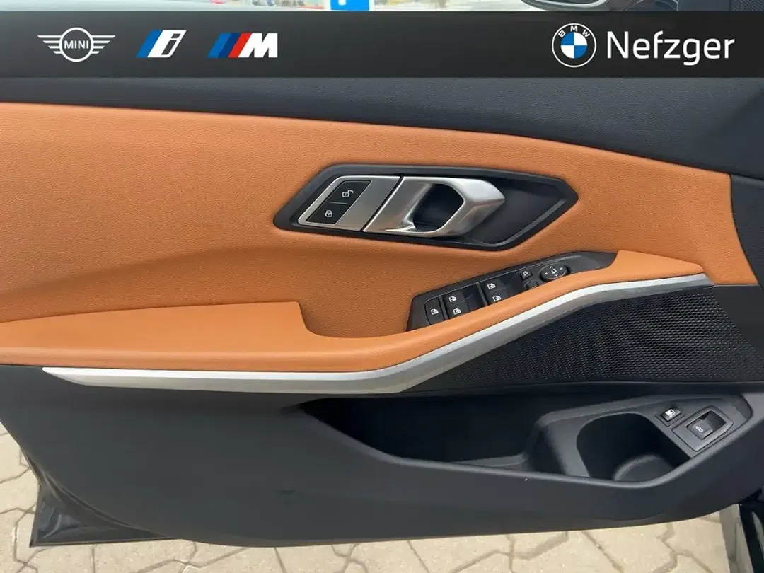 BMW 320 - Thumbnail 15