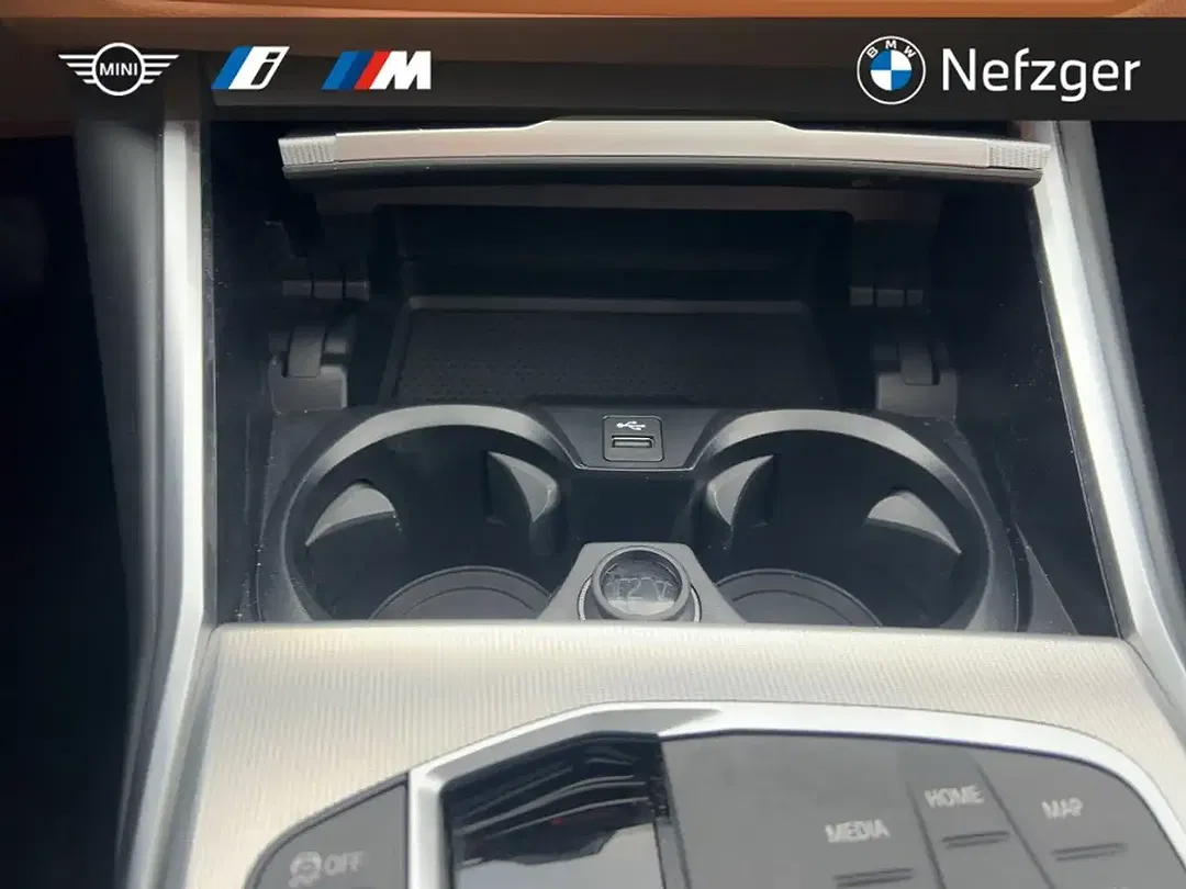 BMW 320 - Thumbnail 21
