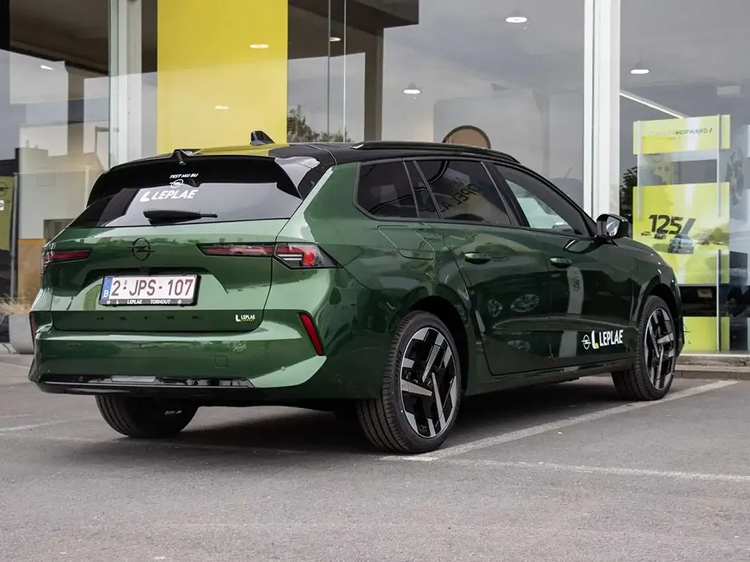 Opel Astra - Thumbnail 4
