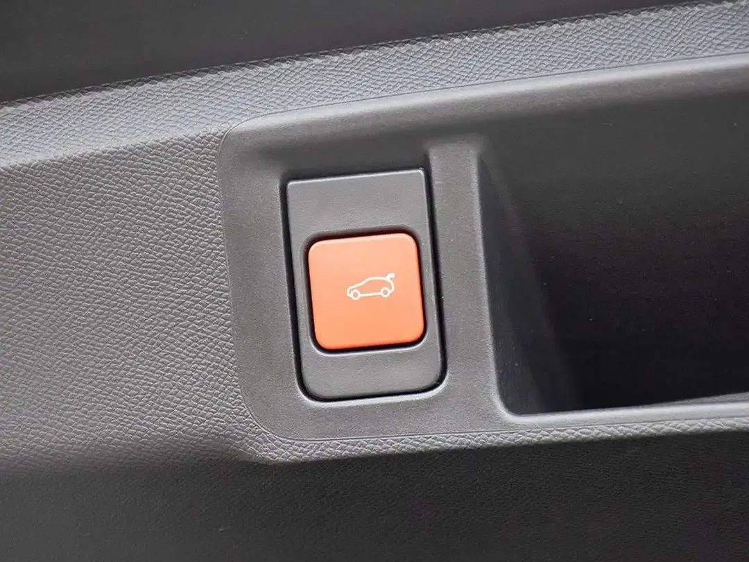 Opel Astra - Thumbnail 8