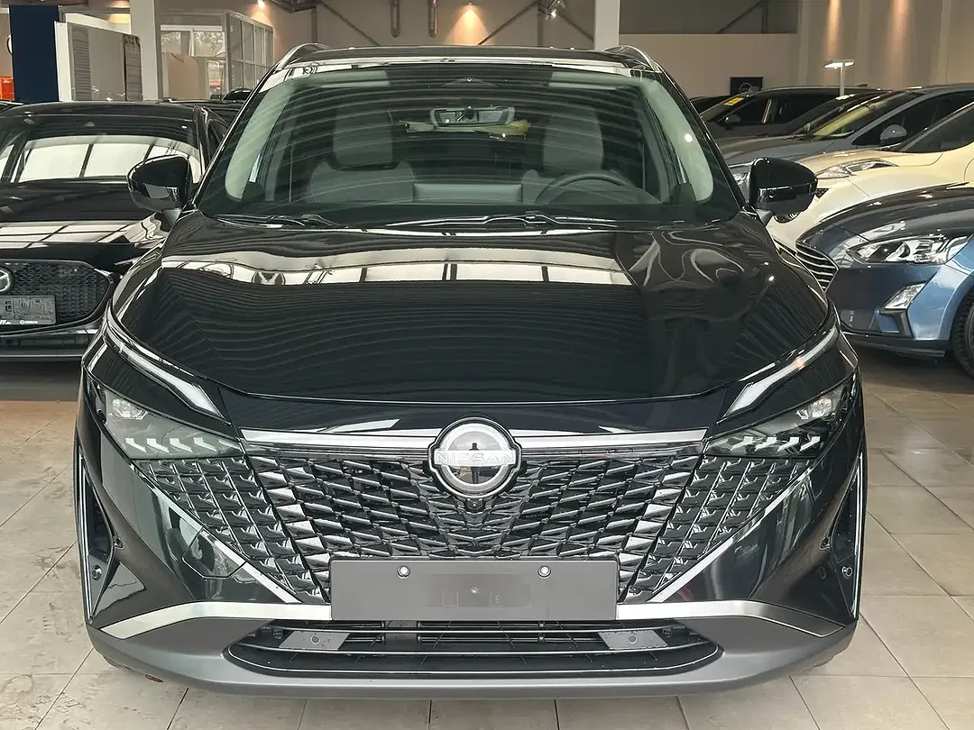 Nissan Qashqai - Thumbnail 2