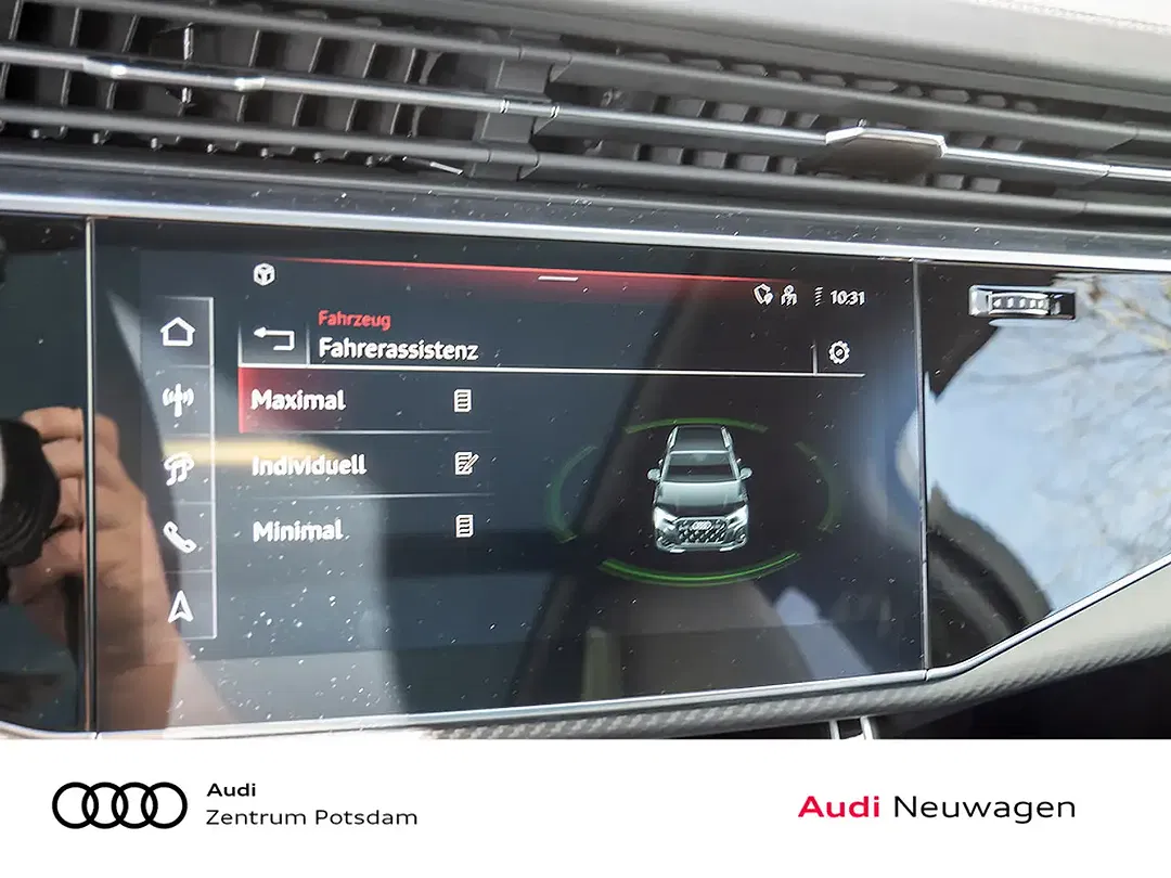 Audi Q7 - Thumbnail 10