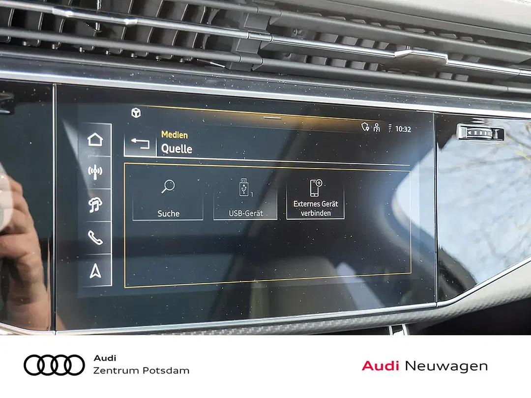Audi Q7 - Thumbnail 11