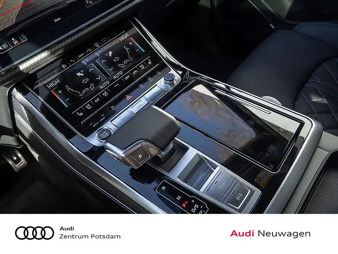 Audi Q7 - Thumbnail 13