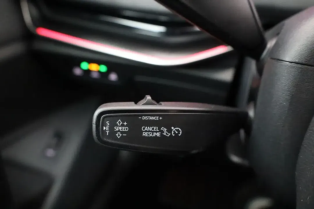 Skoda Superb - Thumbnail 10