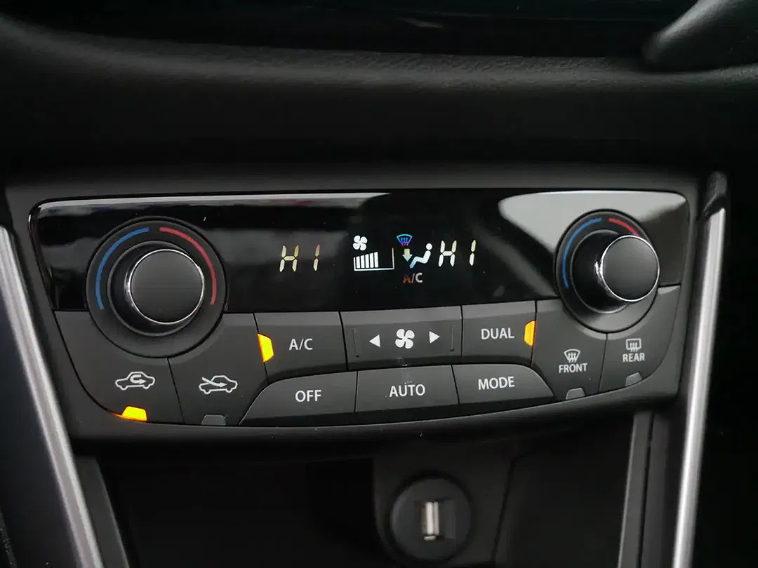 Suzuki S-Cross - Thumbnail 11