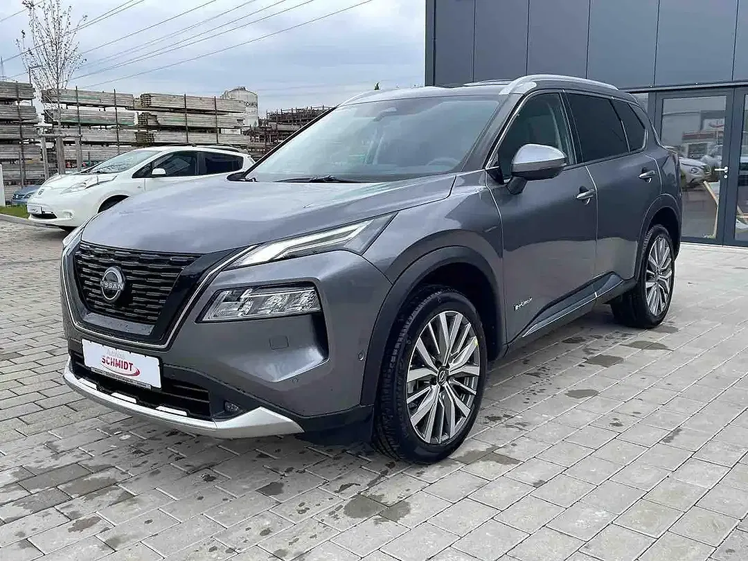 Nissan X-Trail - Thumbnail 2