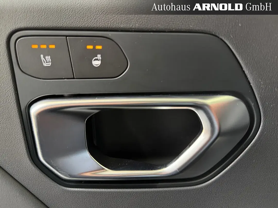 Kia K4 - Thumbnail 13