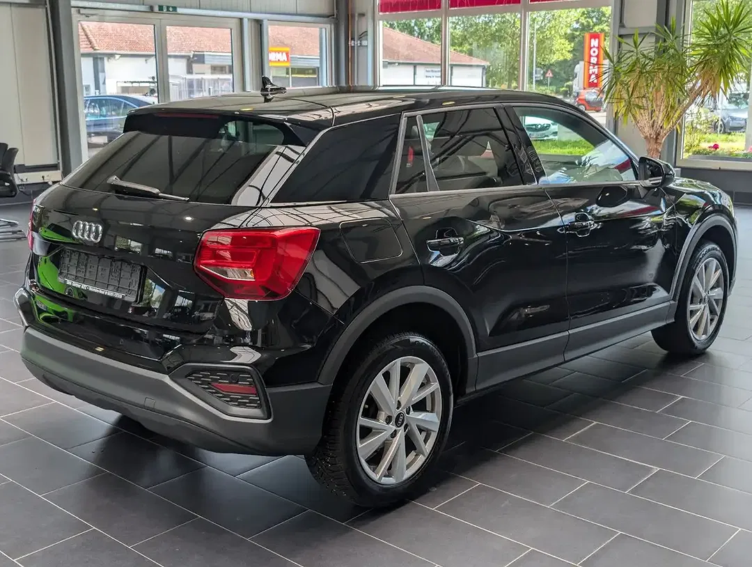 Audi Q2 - Thumbnail 4