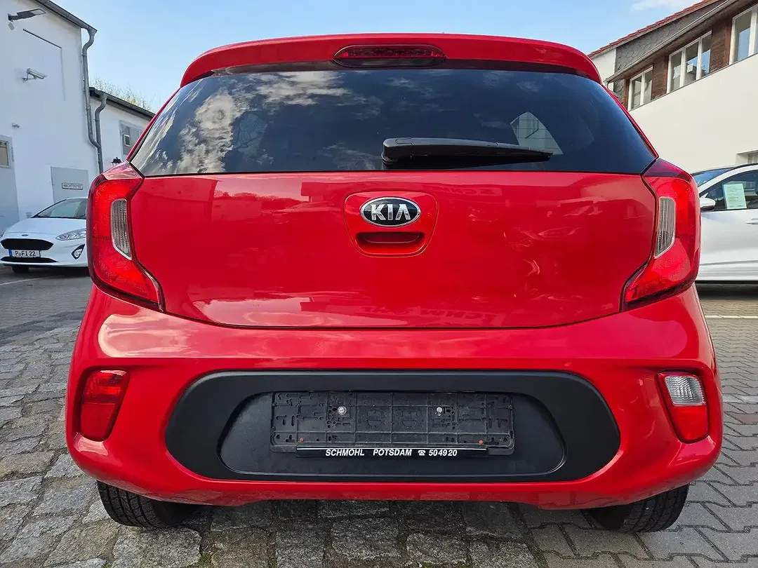 Kia Picanto - Thumbnail 4