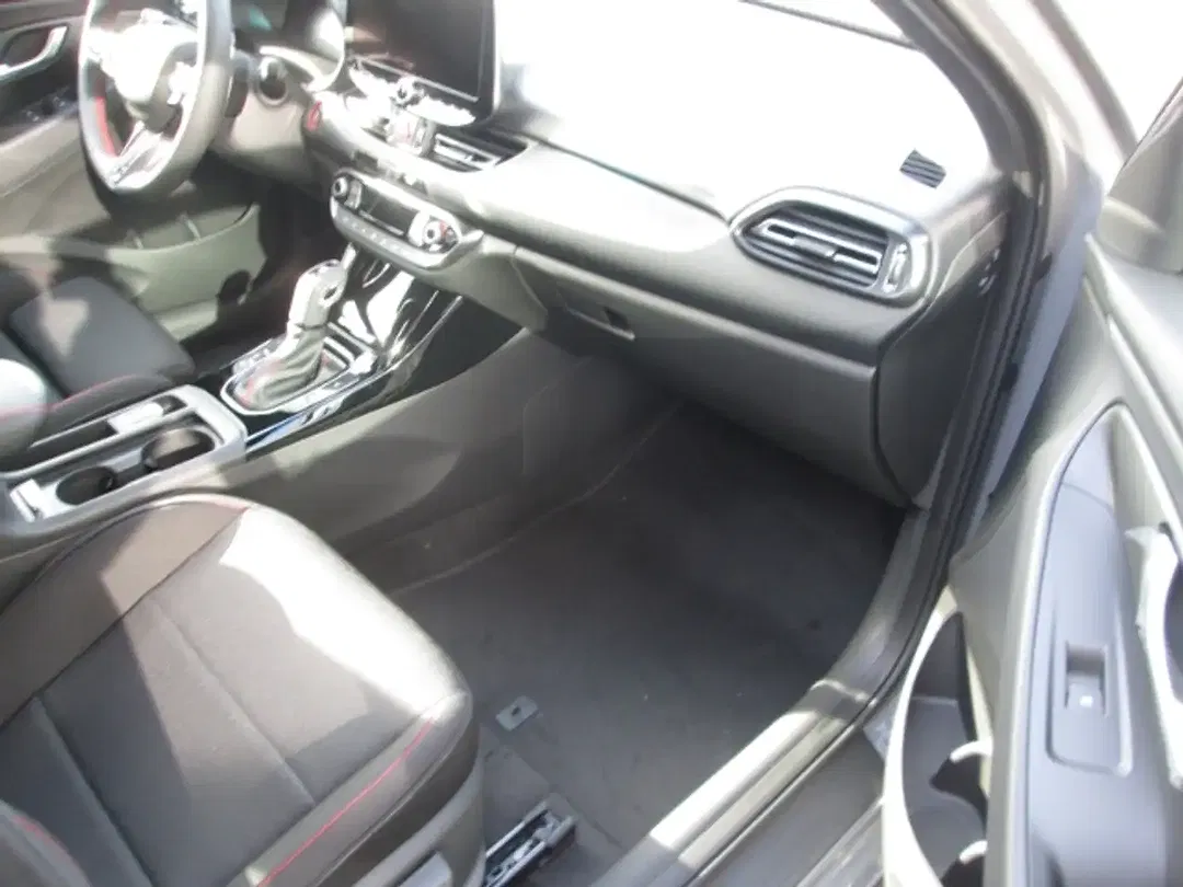 Hyundai i30 - Thumbnail 10