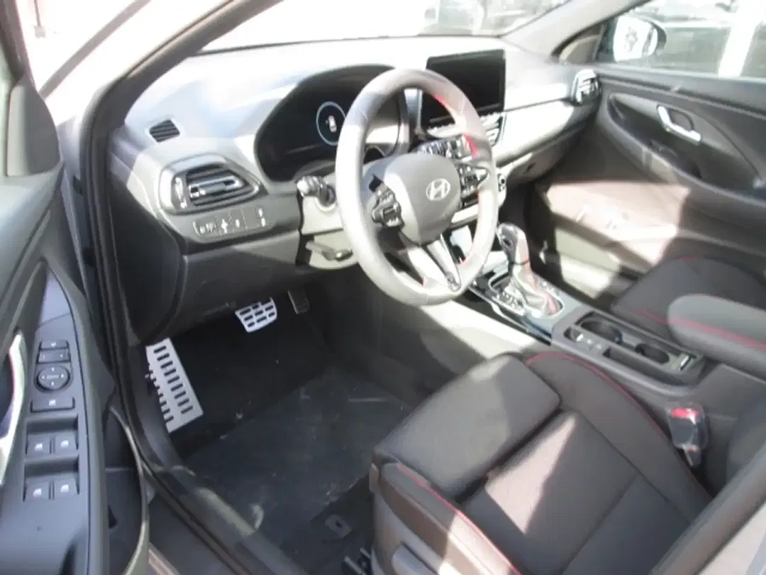 Hyundai i30 - Thumbnail 11