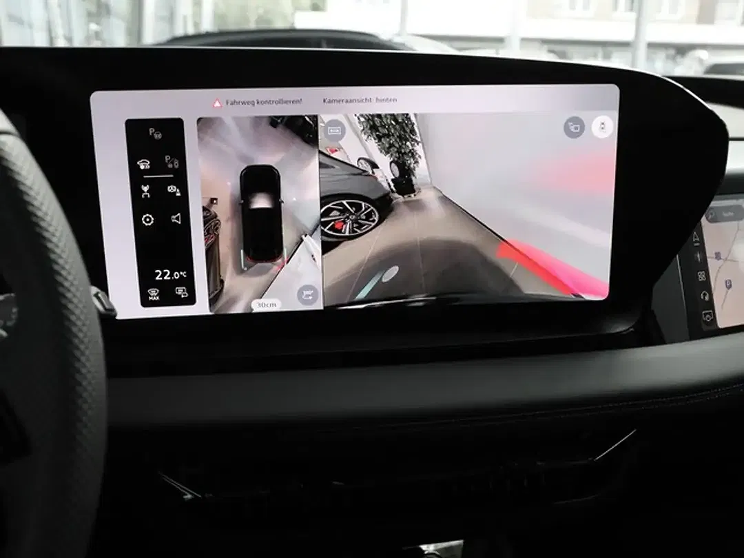 Audi e-tron - Thumbnail 9