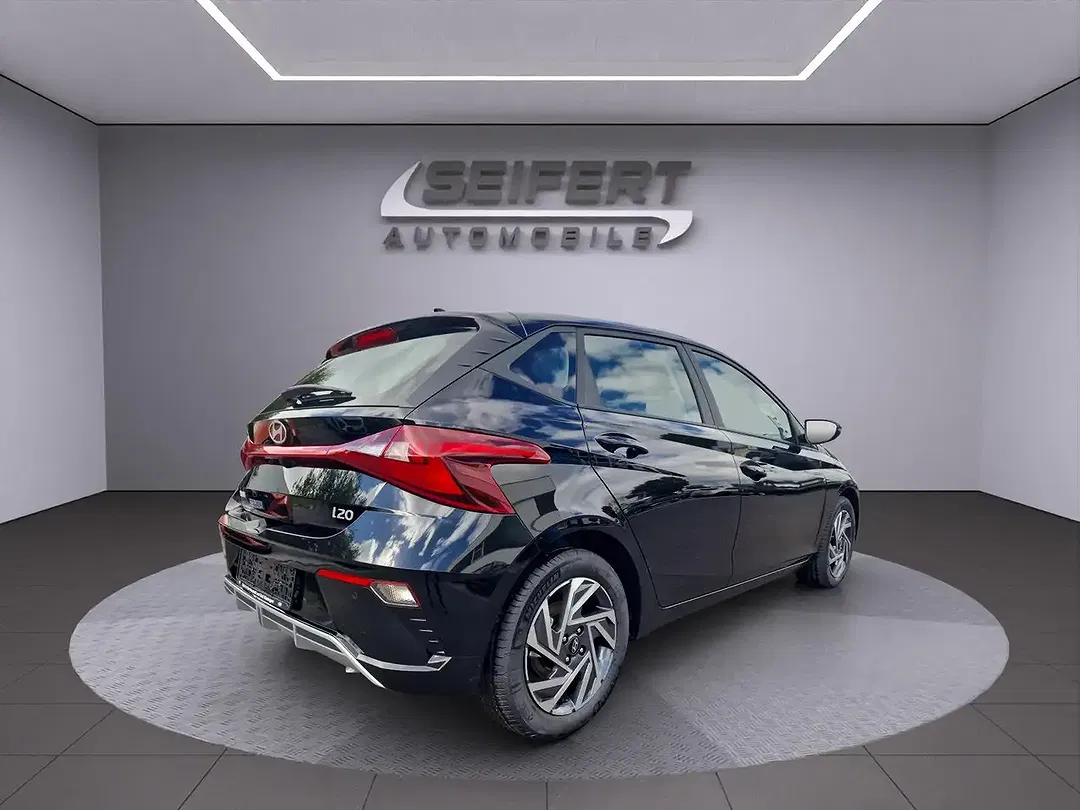 Hyundai i20 - Thumbnail 5