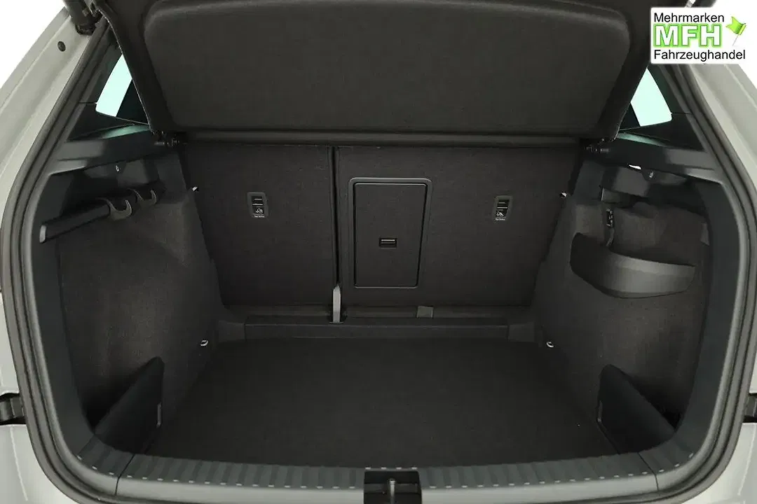 Skoda Karoq - Thumbnail 14