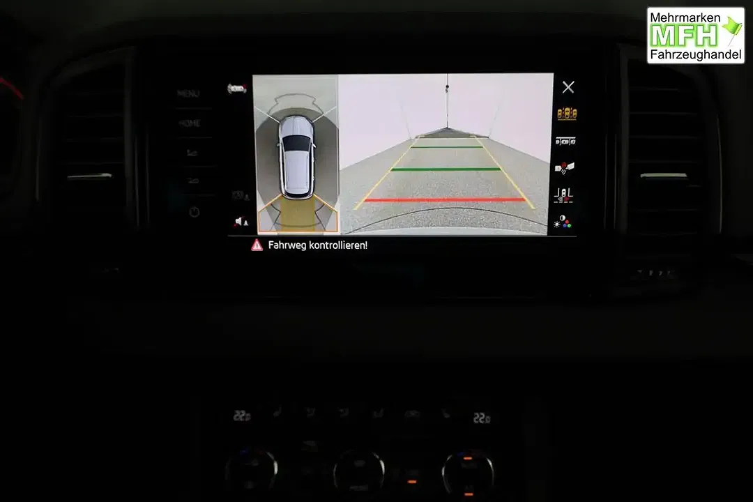 Skoda Karoq - Thumbnail 6